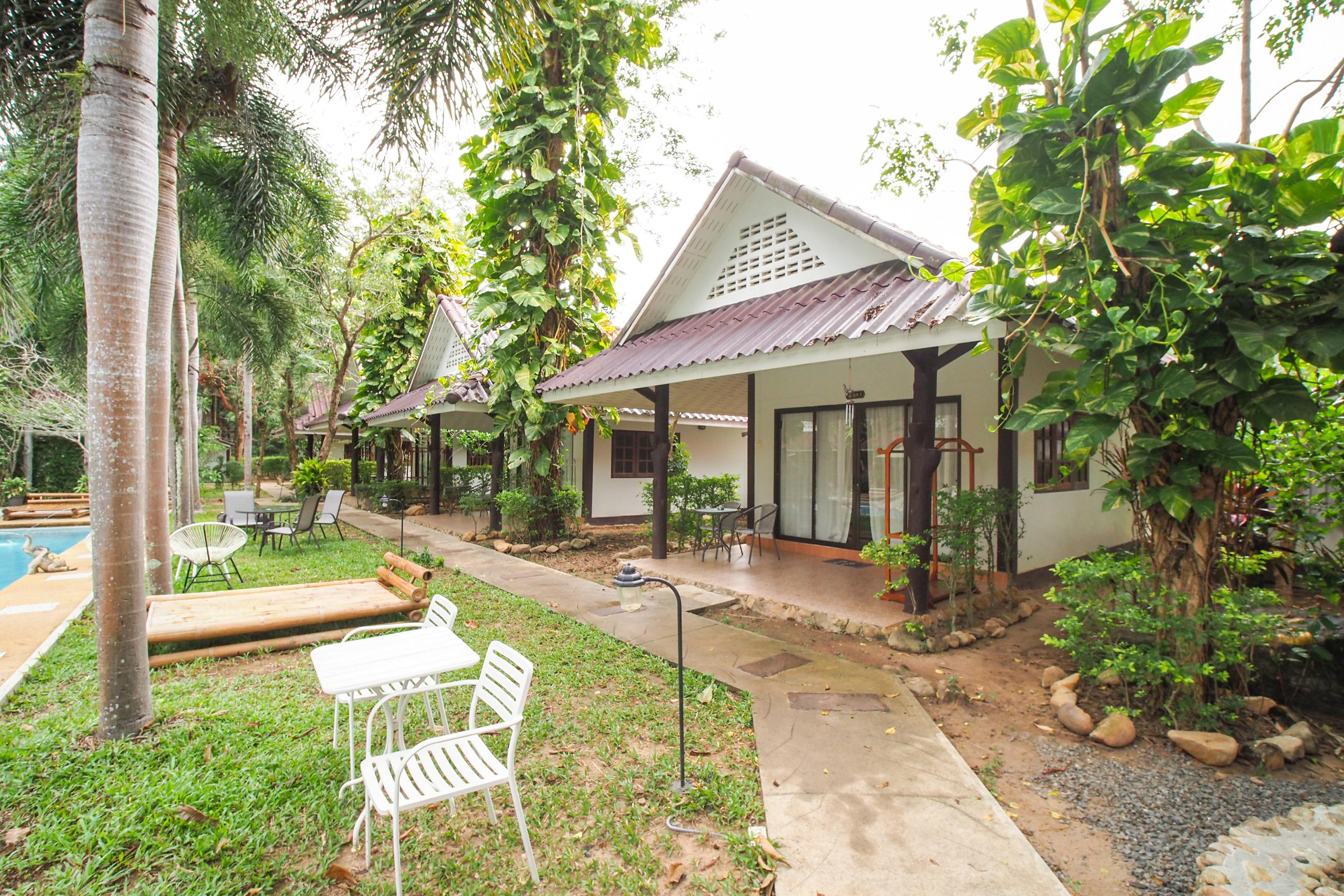 Capital O 834 Iyara Resort & Spa Ко Чанг Екстериор снимка