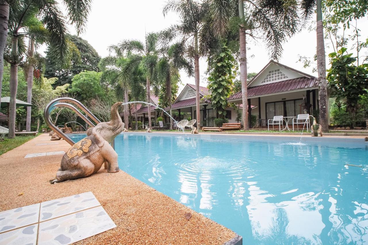Capital O 834 Iyara Resort & Spa Ко Чанг Екстериор снимка